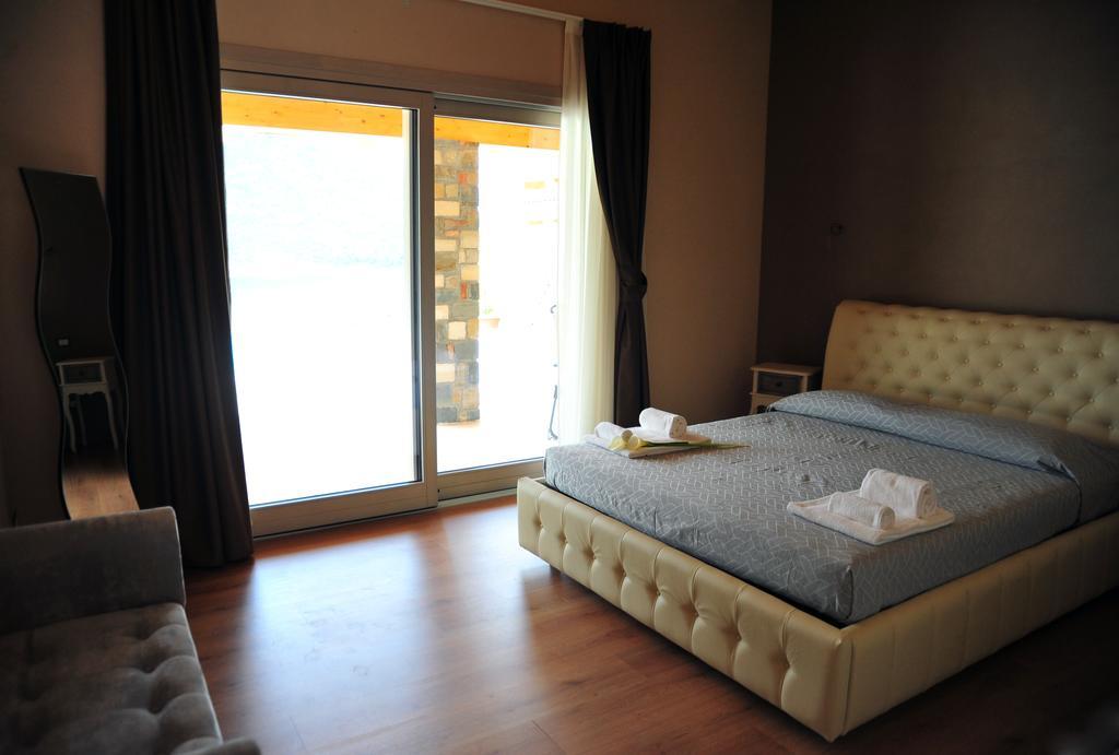 Agriturismo Le Fontane Сале-Маразино Номер фото
